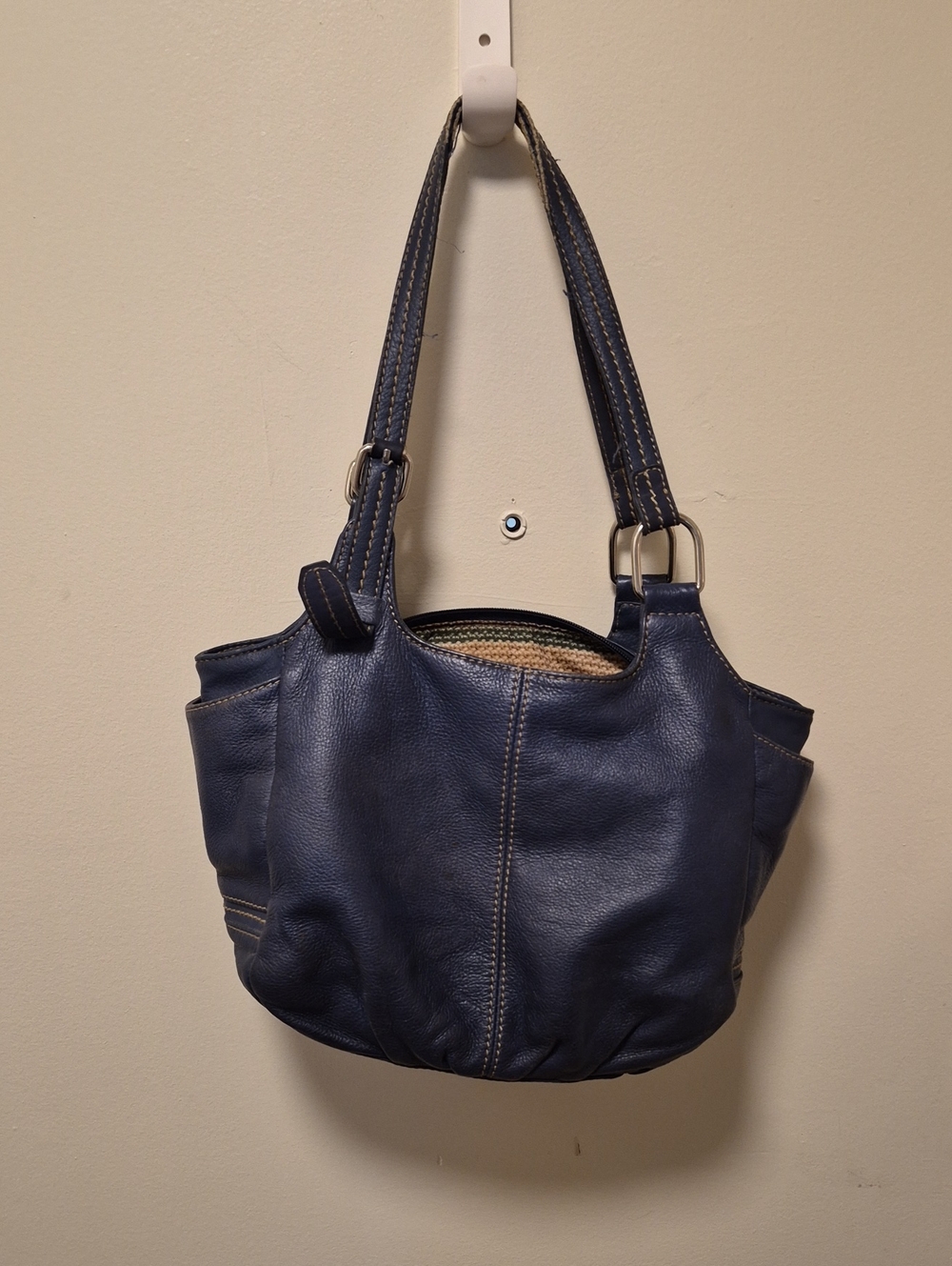 The Sak Navy Blue Leather Shoulder Bag